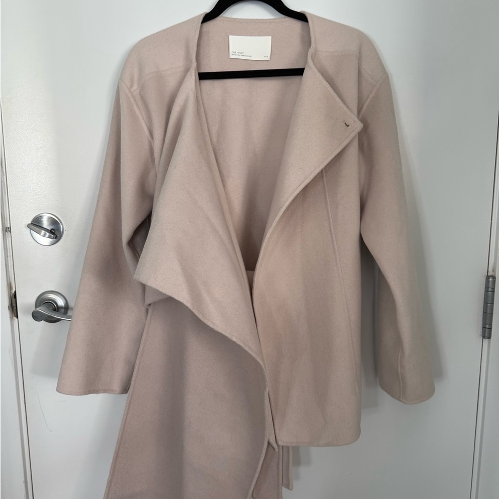 OAK + FORT Cream Women's Cape Jacket - Picture 5 of 7